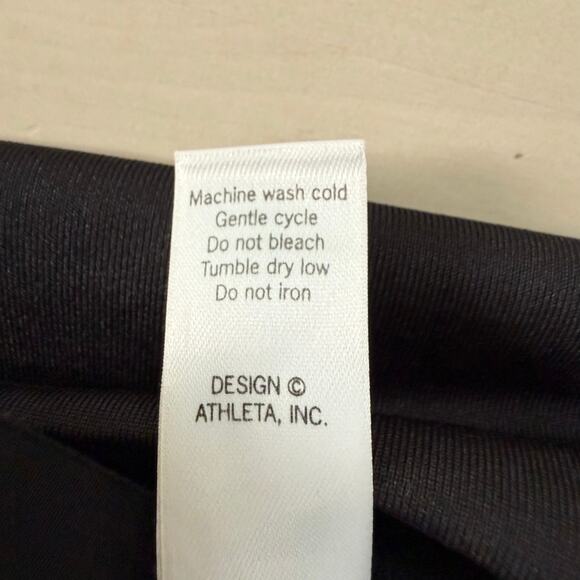 Athleta Black V-Neck Tank Top 34 A‎ Built-in Support Bra Ruched Sides - Picture 10 of 10